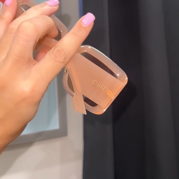 DIOR SOLIGHT SUNGLASSES - Picture 3 of 4